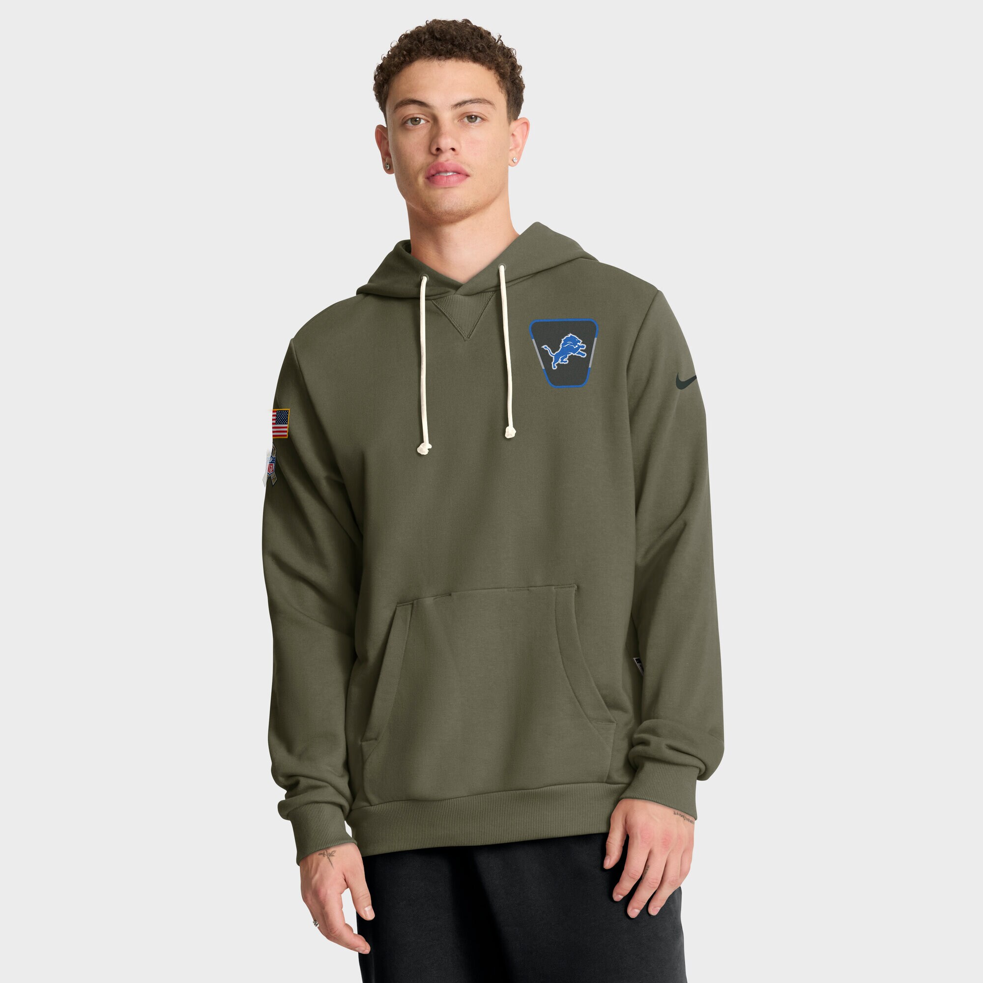 Men's Nike Olive Detroit Lions 2025 Salute to Service Sideline Standard Issue Dri-FIT Hoodie
